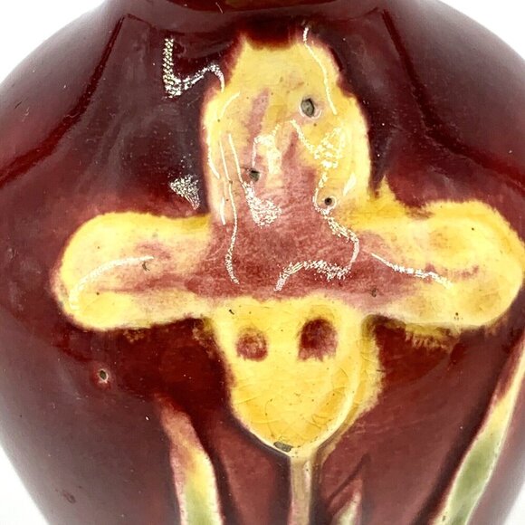 Majolica Pottery Vase Small Burgundy Flower Tulip Daffodil Motif 4" Vtg - Picture 2 of 8